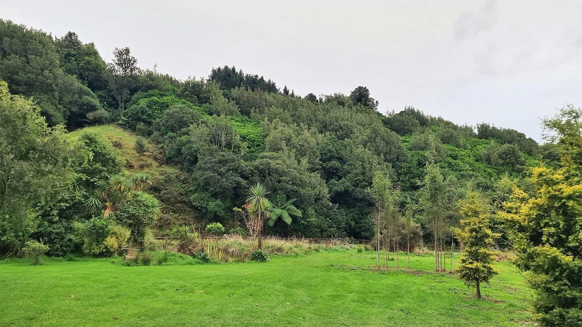 Private Country Cottage Paraparaumu Casa de Campo